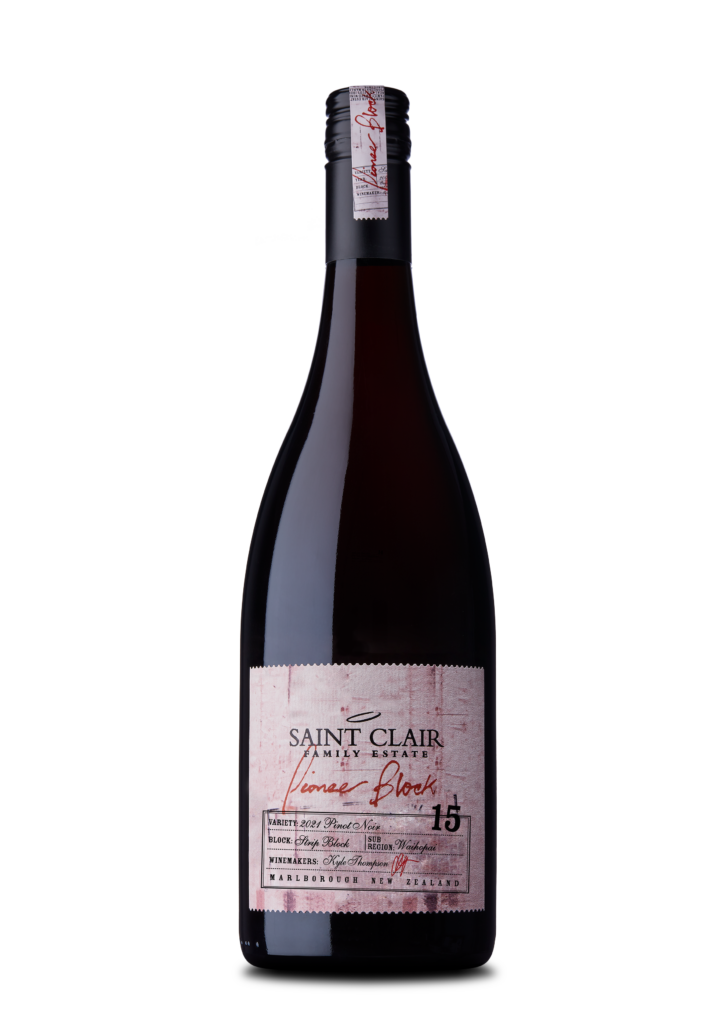 Saint Clair Pioneer Block 15 Pinot Noir 2021 – láhev